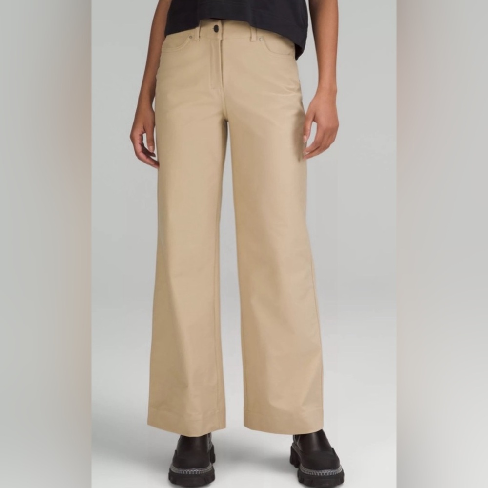 NWT Lululemon City Sleek Wide-Leg Utilitech High Rise Pants in Trench